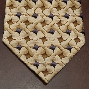 Seta Zone Gold Hand Made 100% Silk Men’s Neck Tie Made In China